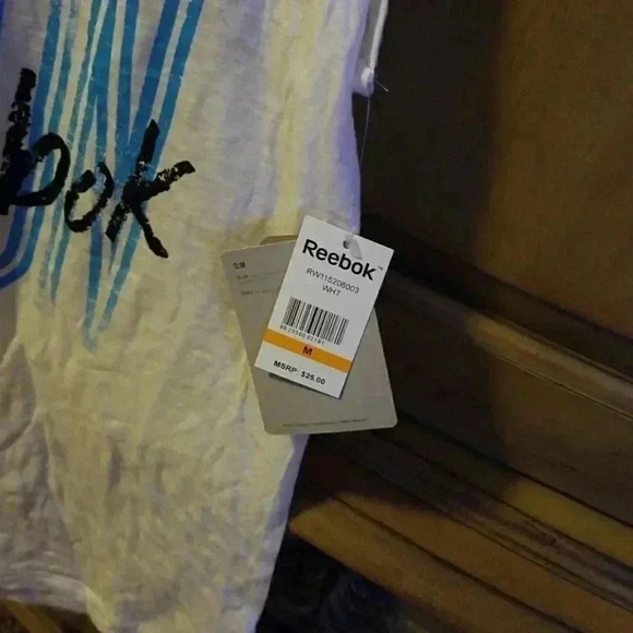 White Reebok tank - Picture 2 of 3